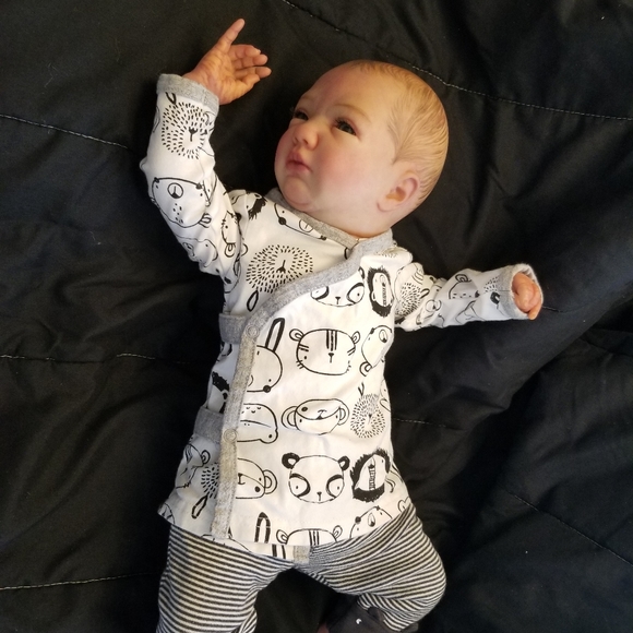 SOLD!!!! Realborn Logan w/COA SALE! - Picture 4 of 8